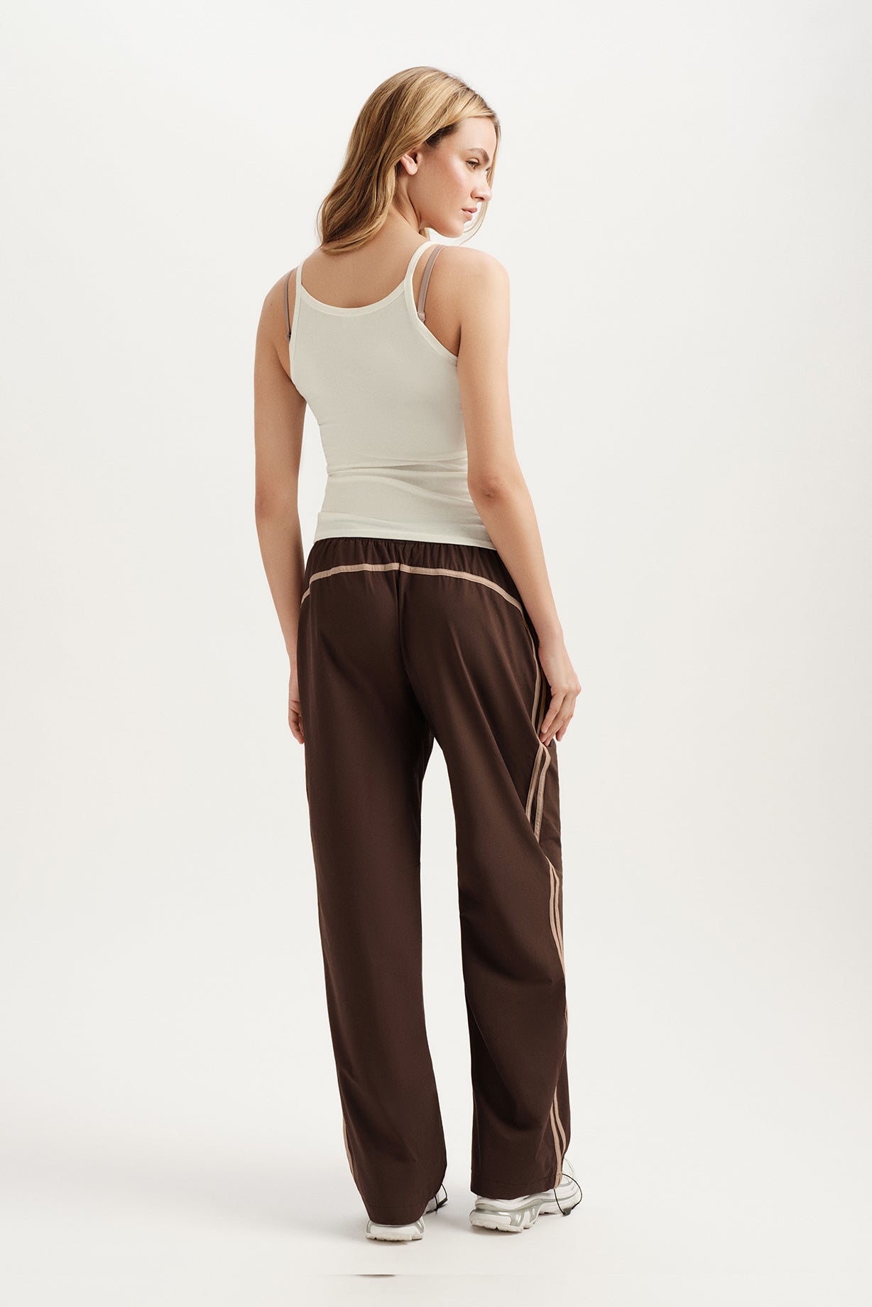 NYLON TRACK DRAWSTRING STRAIGHT LEG PANTS - ZION - Image 4