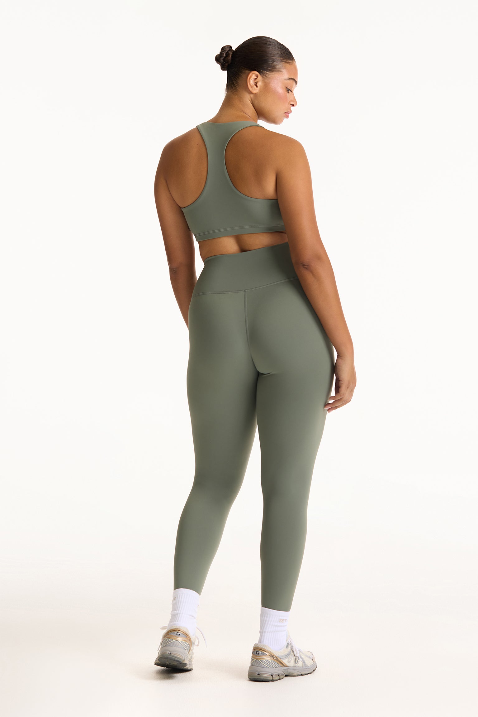 SPORTBODY® SPORTY DRILL BRA - KELP - Image 3