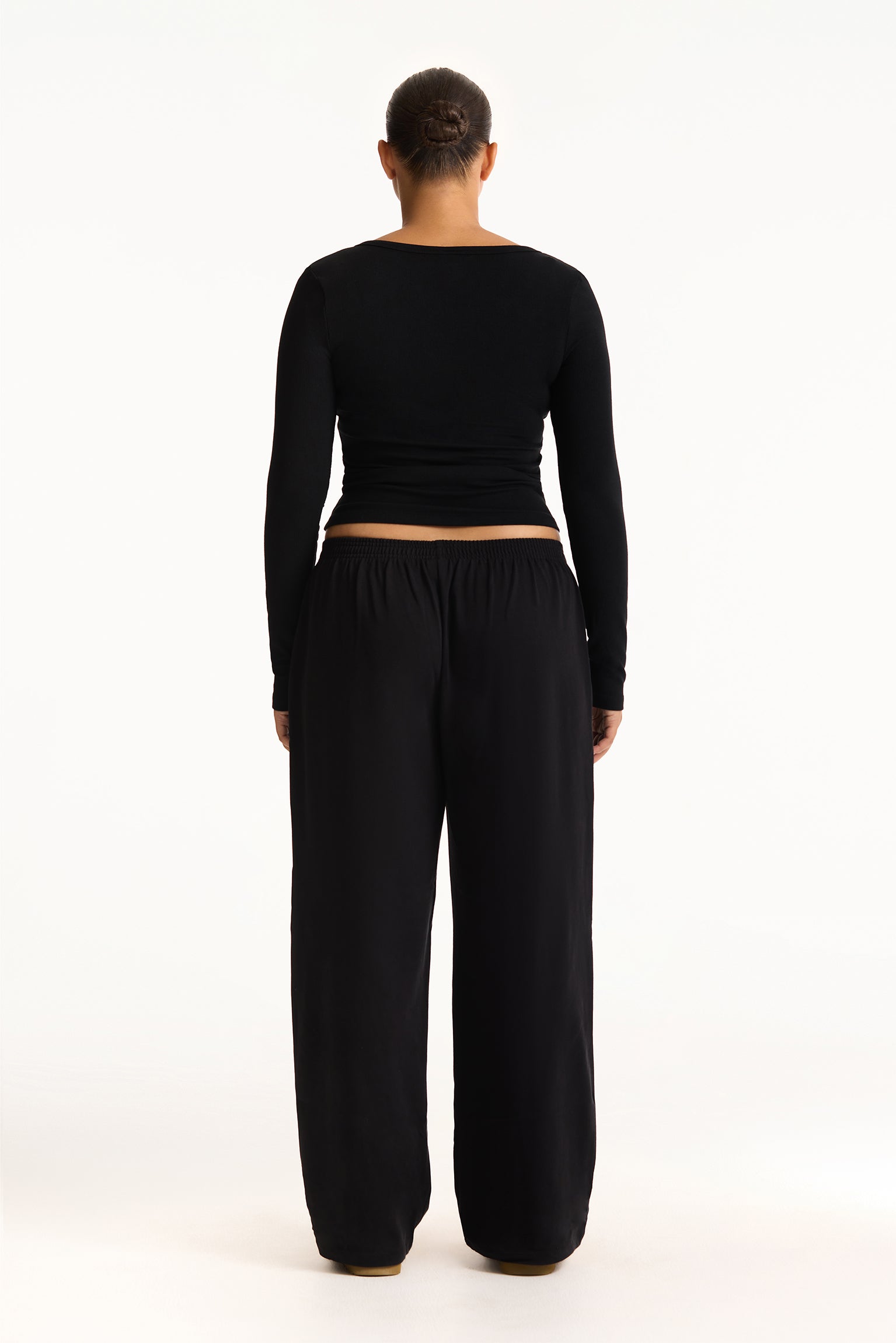 RIBBED MODAL BODY HENLEY - ONYX - Image 4