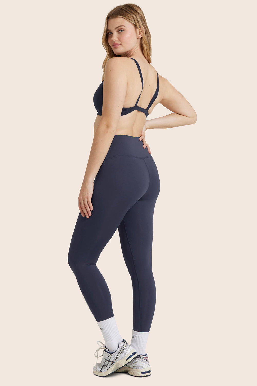 AIRLUXE BREATHE HIGH-RISE LEGGINGS - SPADES - Image 3
