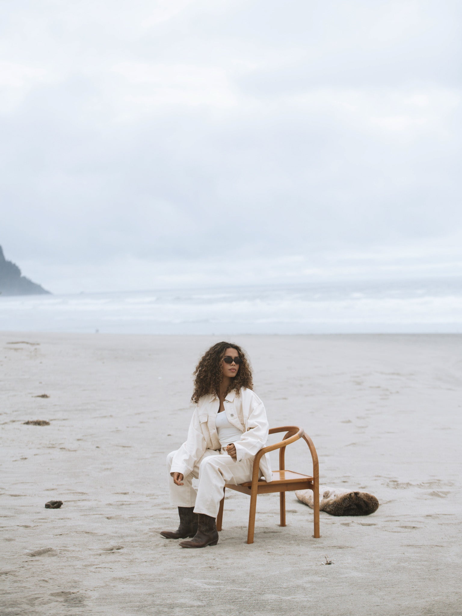 SET X PARKE OVERSIZED DENIM JACKET - CREAM - Image 2